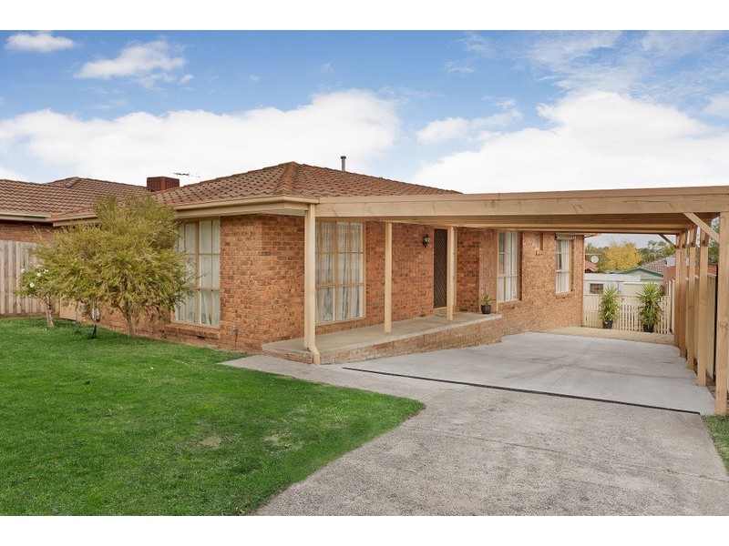 28 Barondi Avenue, Narre Warren VIC 3805