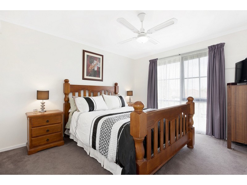 28 Barondi Avenue, Narre Warren VIC 3805