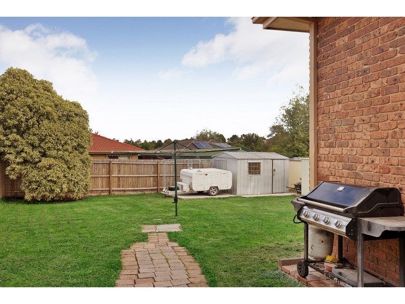 28 Barondi Avenue, Narre Warren VIC 3805