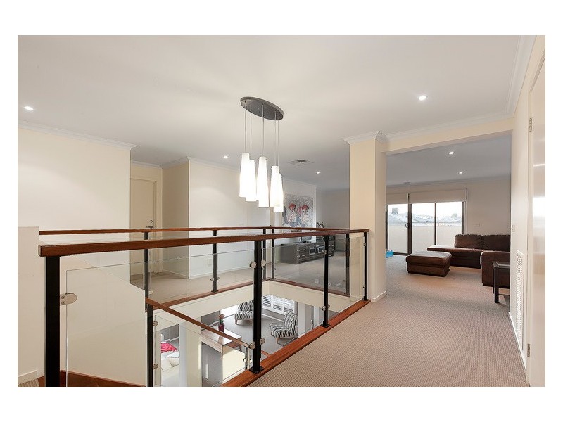 12 Bermerale Court, Berwick VIC 3806