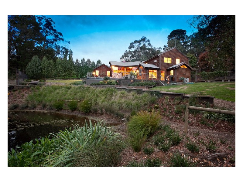 2B McBride Road, Beaconsfield Upper VIC 3808