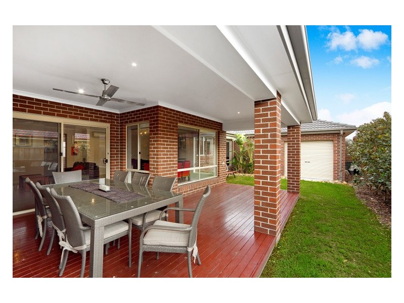 4 Angelique Street, Berwick VIC 3806