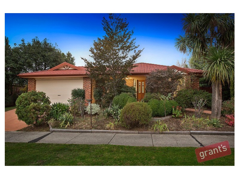 4 Albrecht Avenue, Berwick VIC 3806