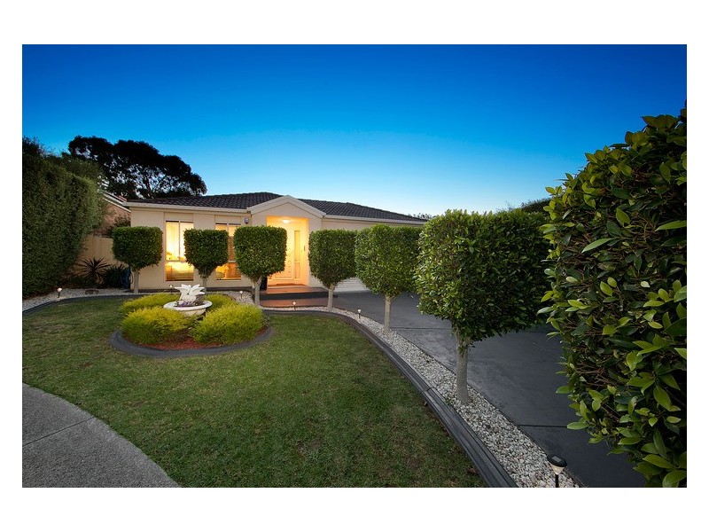 8 Kelly Mews, Berwick VIC 3806