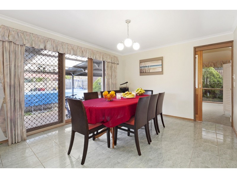 1 Raphael Street, Hallam VIC 3803