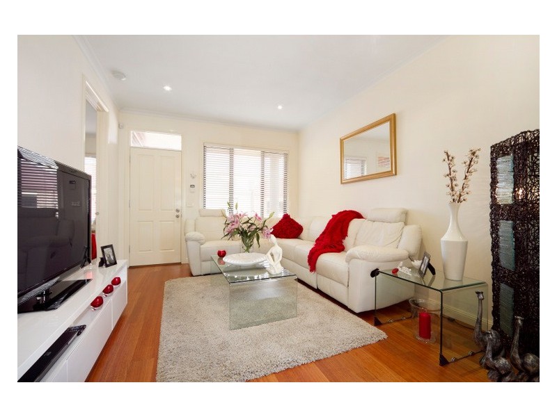 Unit 19, 18-26 Marlesford Cres, Berwick VIC 3806