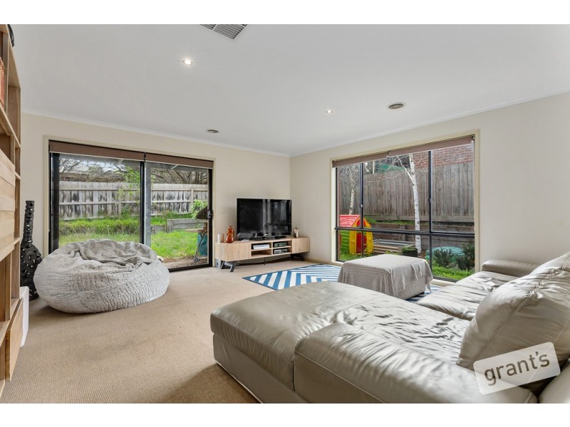 36 Allardice Parade, Berwick VIC 3806