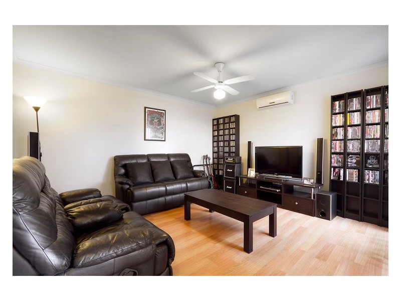 18 Insignia Crescent, Berwick VIC 3806