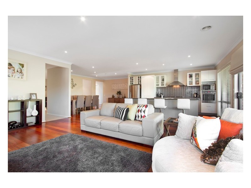 5 Belle Circuit, Berwick VIC 3806