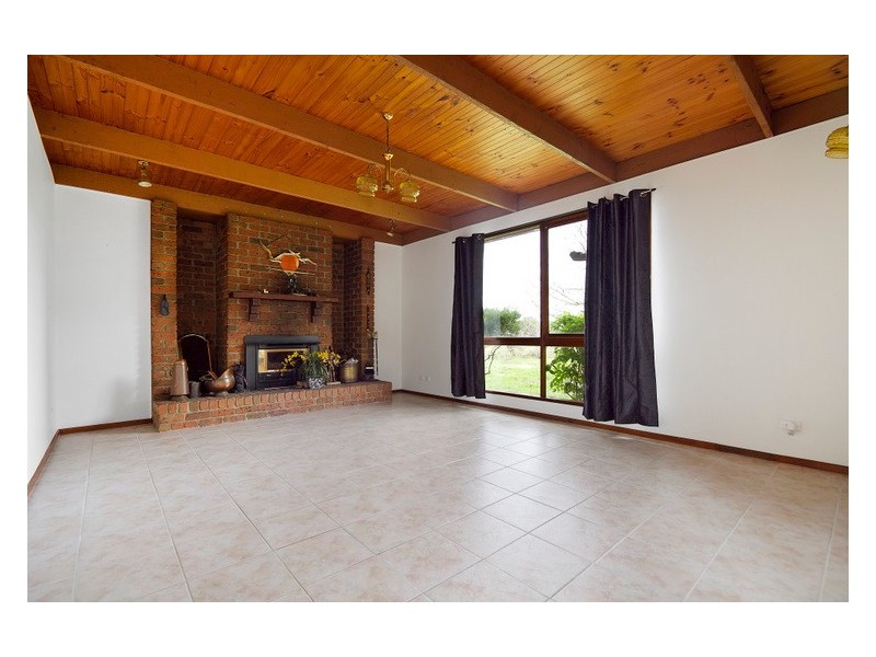 1275 North Road, Devon Meadows VIC 3977