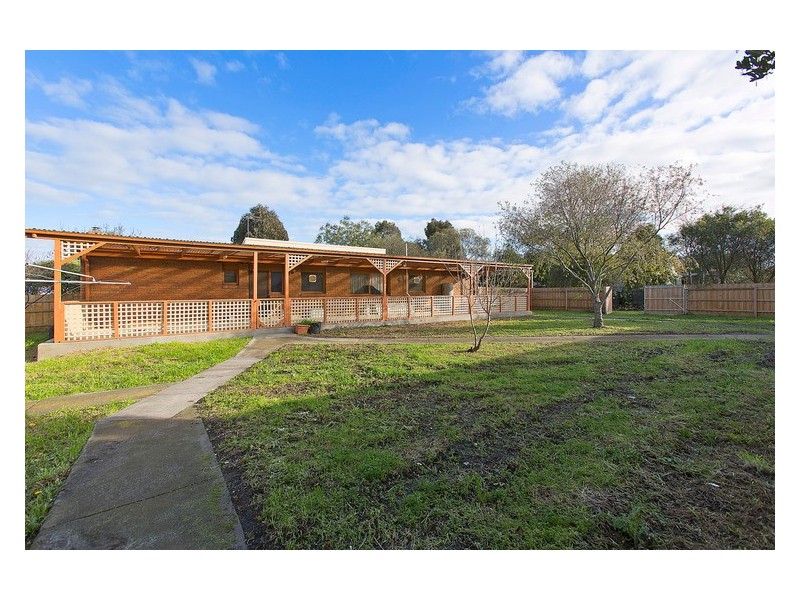 1275 North Road, Devon Meadows VIC 3977