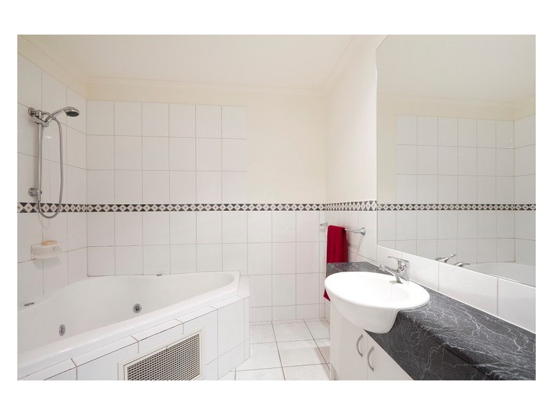 Unit 39, 18-26 Marlesford Crescent, Berwick VIC 3806