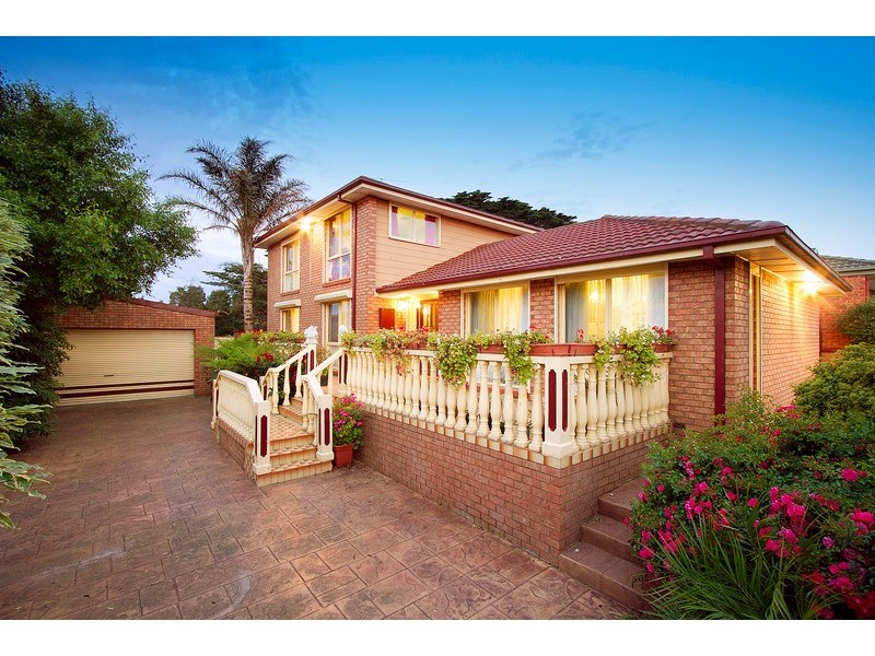 22 Lodge Crescent, Berwick VIC 3806