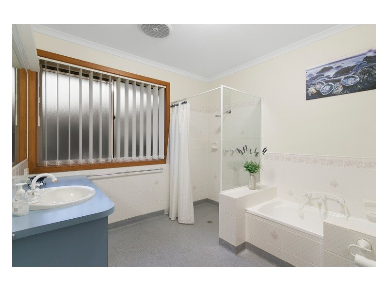 19 Dewsbury Court, Narre Warren South VIC 3805
