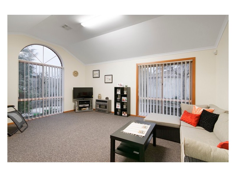 19 Dewsbury Court, Narre Warren South VIC 3805