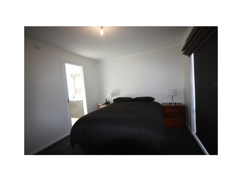 6 Warrawong Drive, Berwick VIC 3806