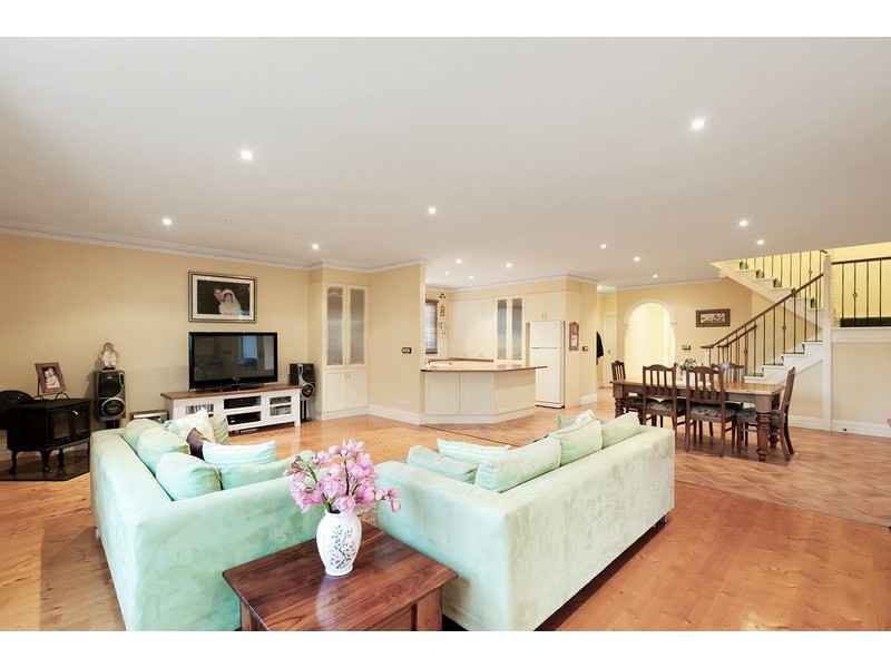 3 Brookfield Court, Berwick VIC 3806