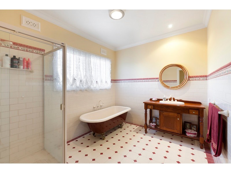 3 Brookfield Court, Berwick VIC 3806