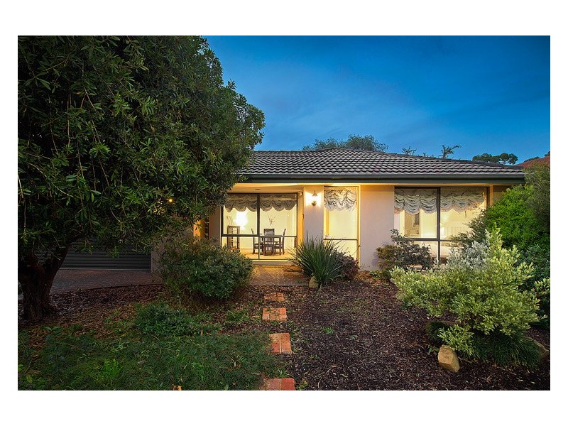 28 Coowarra Way, Berwick VIC 3806