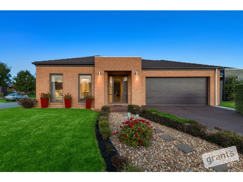 2 Flack Way, Cranbourne North VIC 3977
