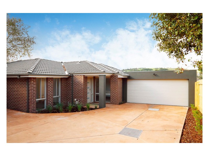 Unit 2/2 Emerald Court, Narre Warren VIC 3805
