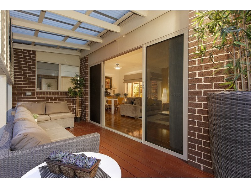 15 Tranquil Lane, Cranbourne North VIC 3977