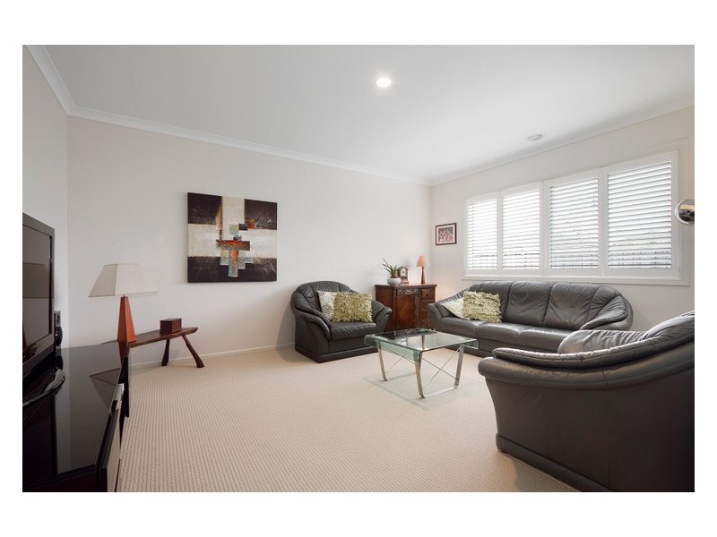 110 Skyline Way, Berwick VIC 3806