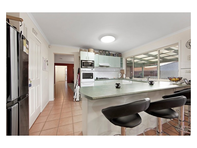 3 Logan Place, Berwick VIC 3806