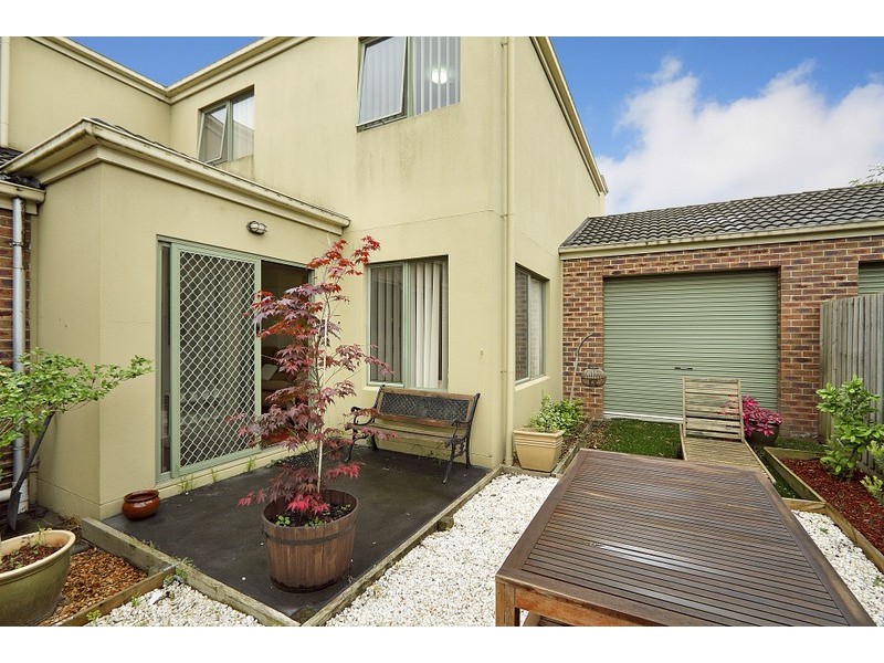 415 Centre Road, Berwick VIC 3806