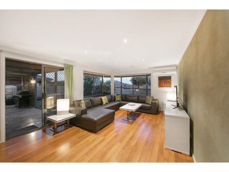 176 The Promenade, Narre Warren South VIC 3805