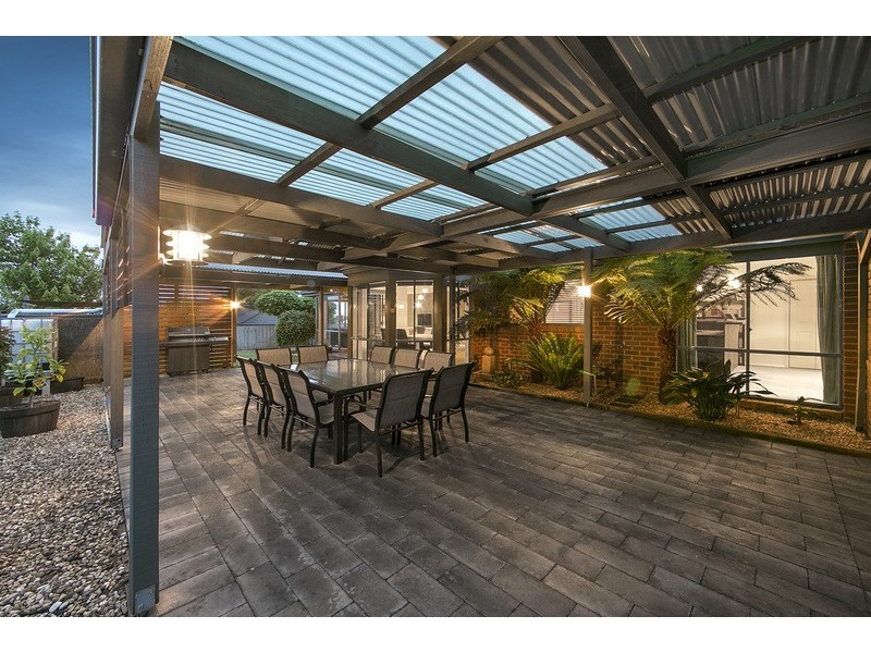 176 The Promenade, Narre Warren South VIC 3805