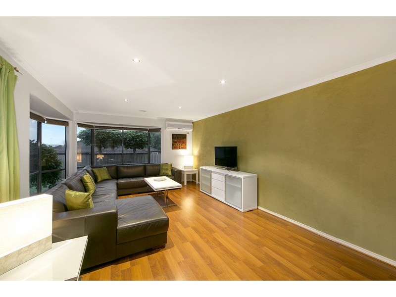 176 The Promenade, Narre Warren South VIC 3805