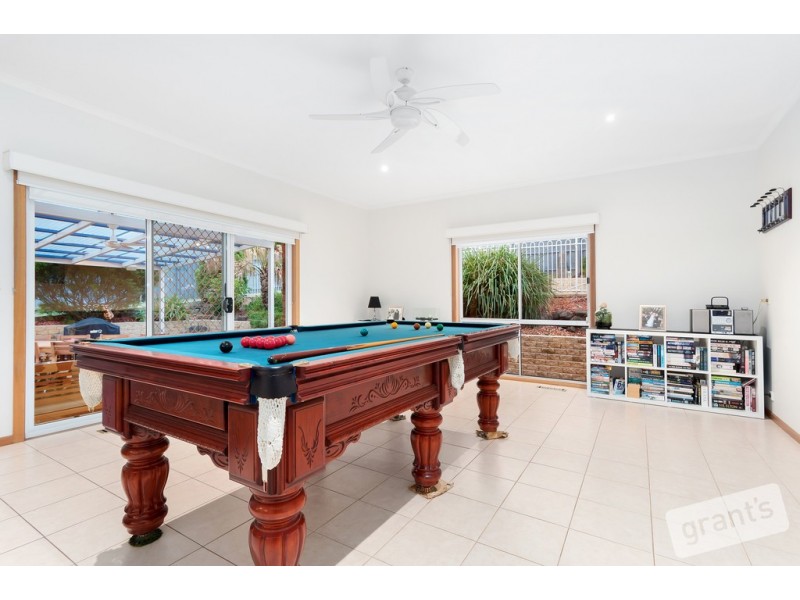 26 Grantham Crescent, Berwick VIC 3806