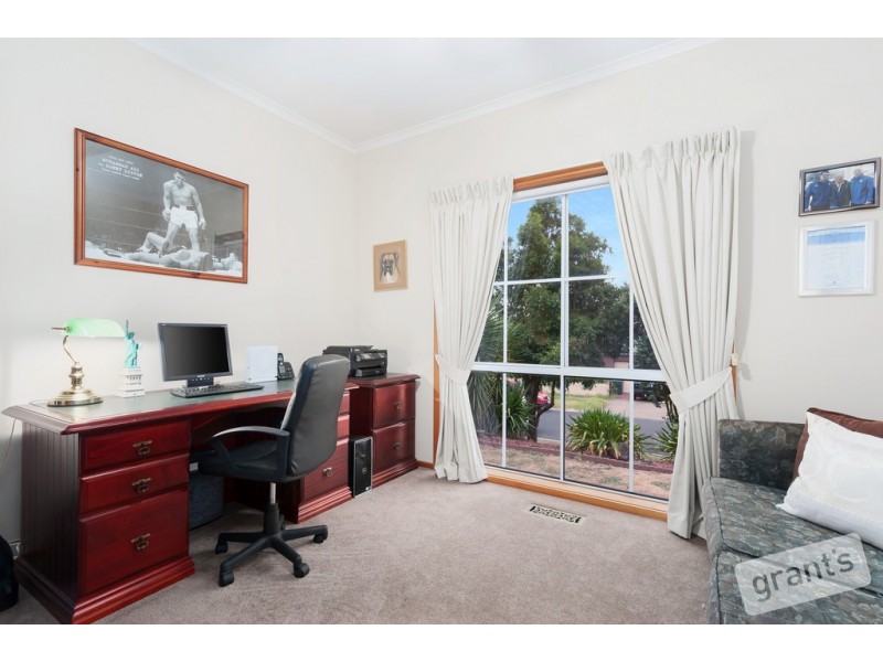 26 Grantham Crescent, Berwick VIC 3806