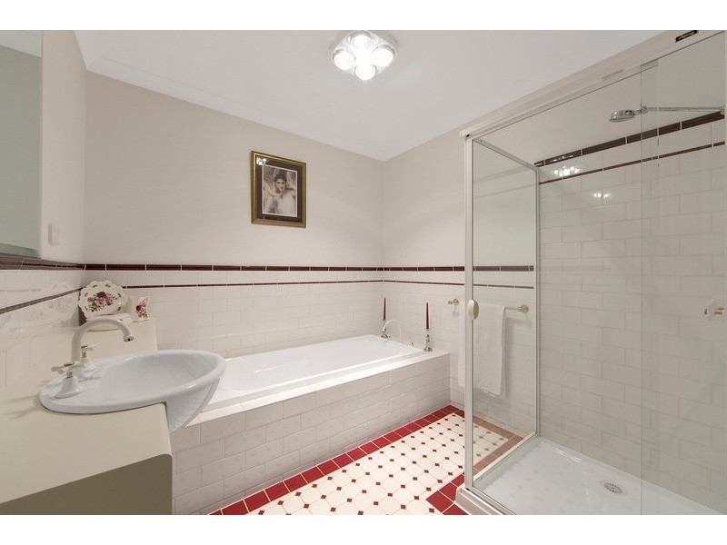 2 Brodie Mews, Beaconsfield VIC 3807