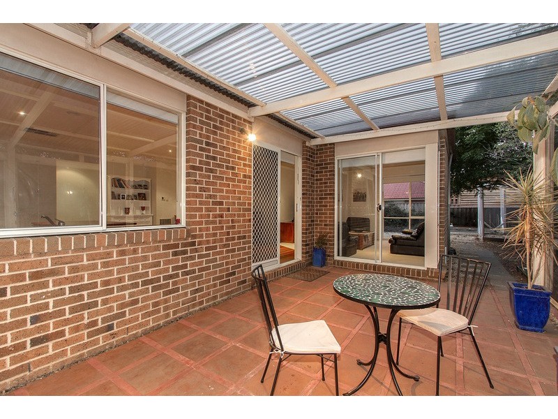 15 Springwater Crescent, Cranbourne VIC 3977