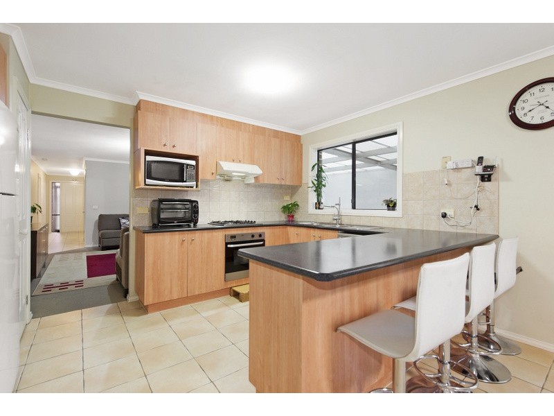 7 Pevensey Drive, Narre Warren South VIC 3805