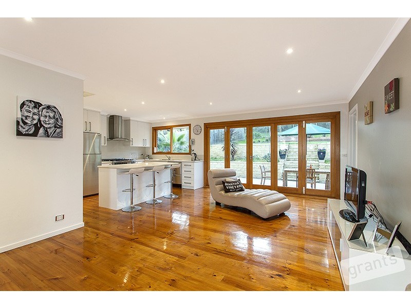 22 Outlook Drive, Berwick VIC 3806