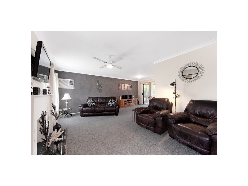 5 Queens Court, Berwick VIC 3806