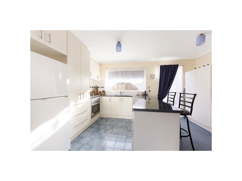 5 Queens Court, Berwick VIC 3806