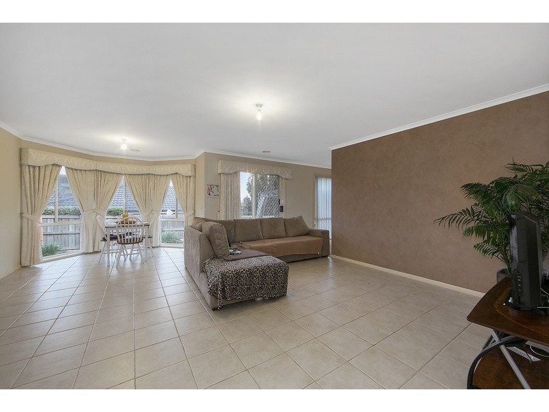 7 Locarno Place, Narre Warren South VIC 3805