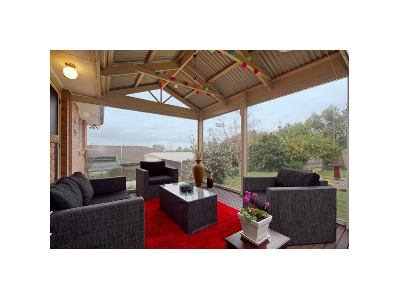 29 Union Ave, Pakenham VIC 3810