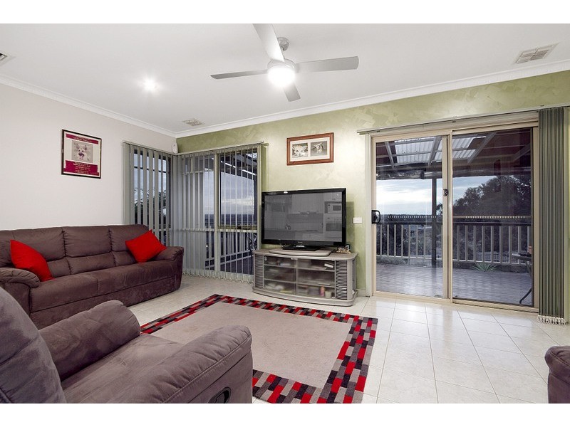 5 Telford Drive, Berwick VIC 3806