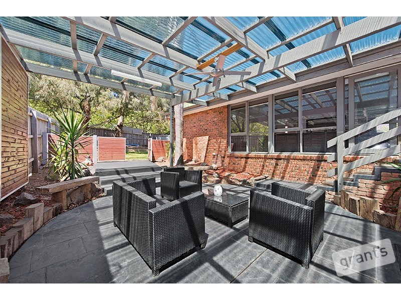 22 Coowarra Way, Berwick VIC 3806