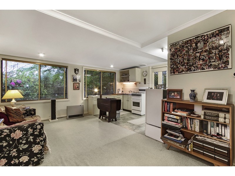 10 Edwardes Street, Berwick VIC 3806