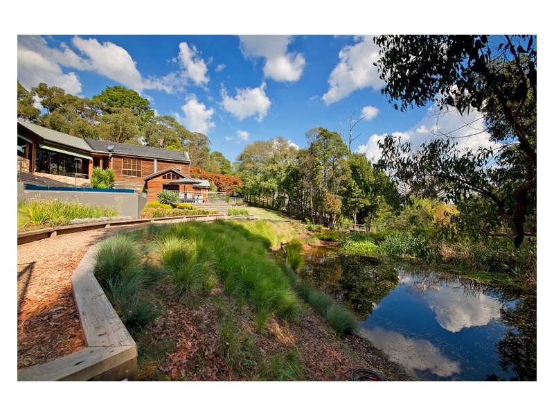 2b McBride Road, Beaconsfield Upper VIC 3808