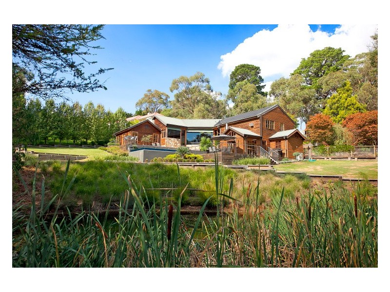 2b McBride Road, Beaconsfield Upper VIC 3808