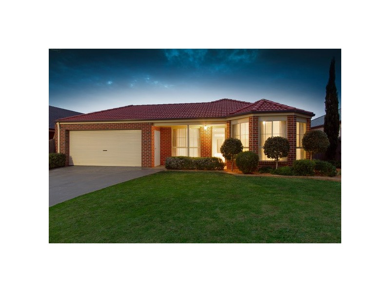 7 Streeton Court, Pakenham VIC 3810