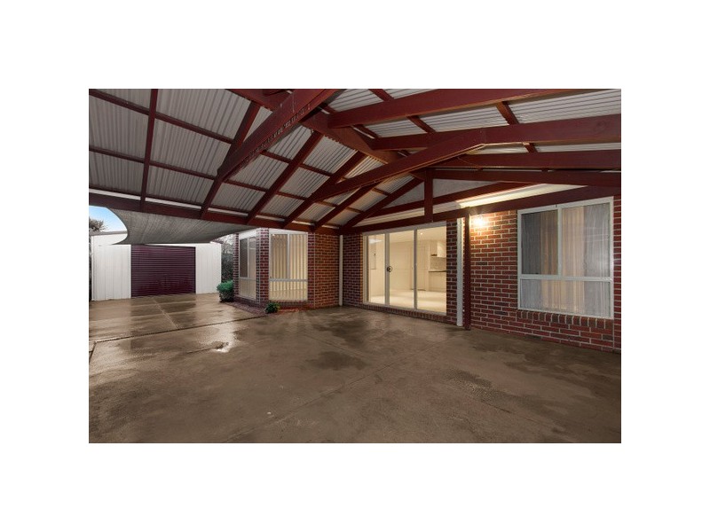 7 Streeton Court, Pakenham VIC 3810