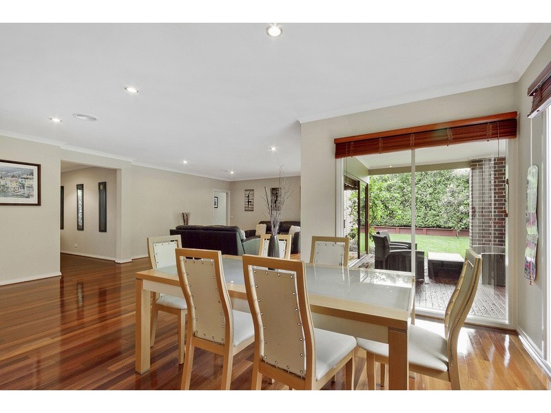 10 Misty Close, Berwick VIC 3806